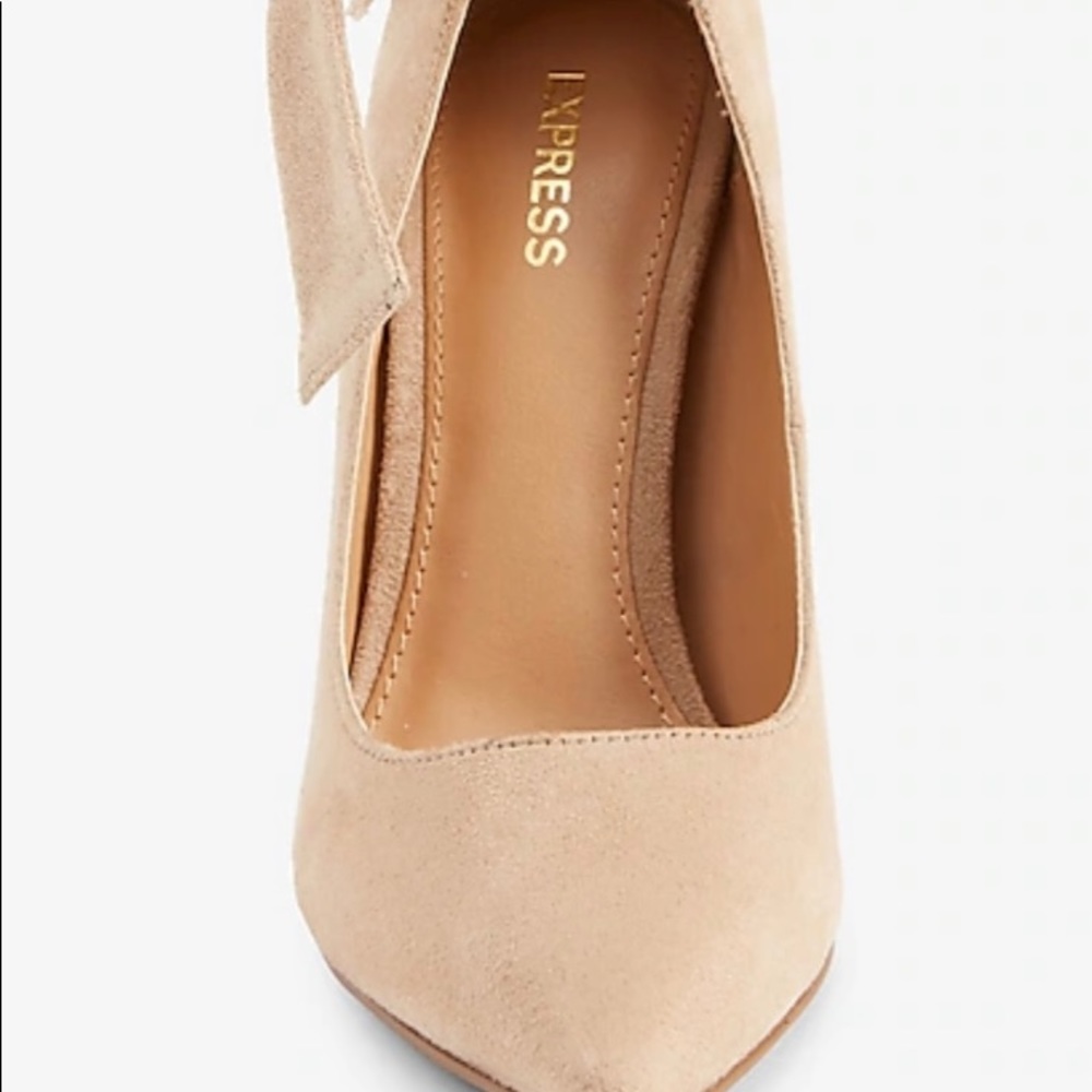 Beige Pumps - image 3